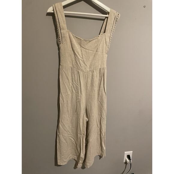 Entro Linen Smocked Jumpsuit Wide Leg Mediu Eyelet Oatmeal Off White BOHO Travel - Picture 1 of 6